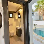 Luxury With Private Pool Villa