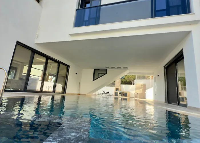 Luxury With Private Pool * Kuşadası