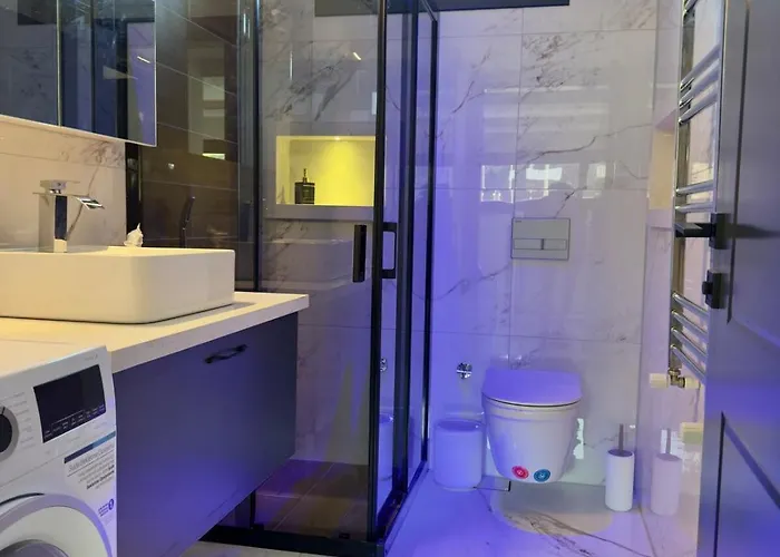 Luxury With Private Pool 别墅 *